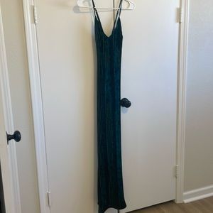 Velvet Green Dress Zara NBD